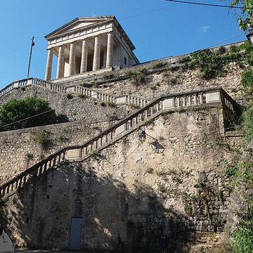 Le palais de justice et la prison