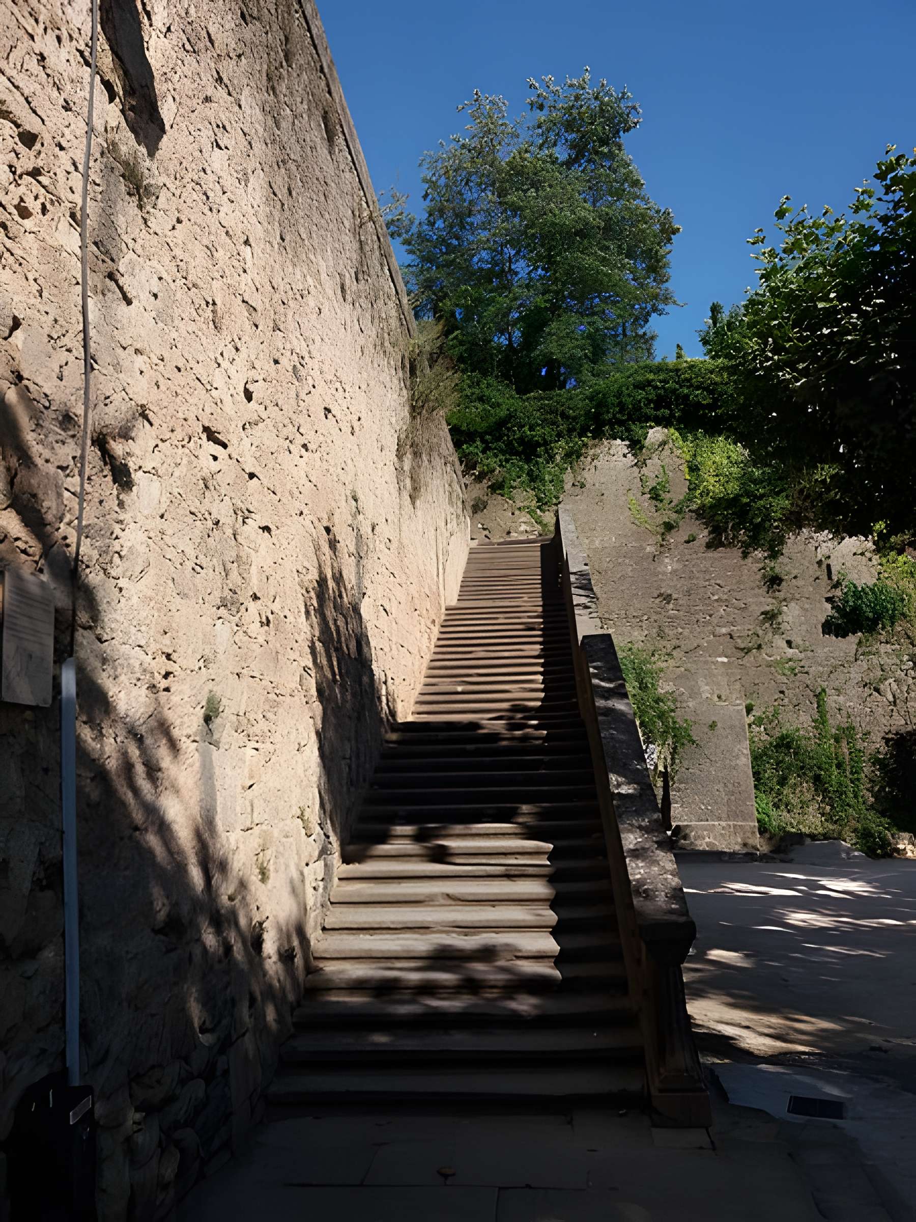 Le palais de justice et la prison