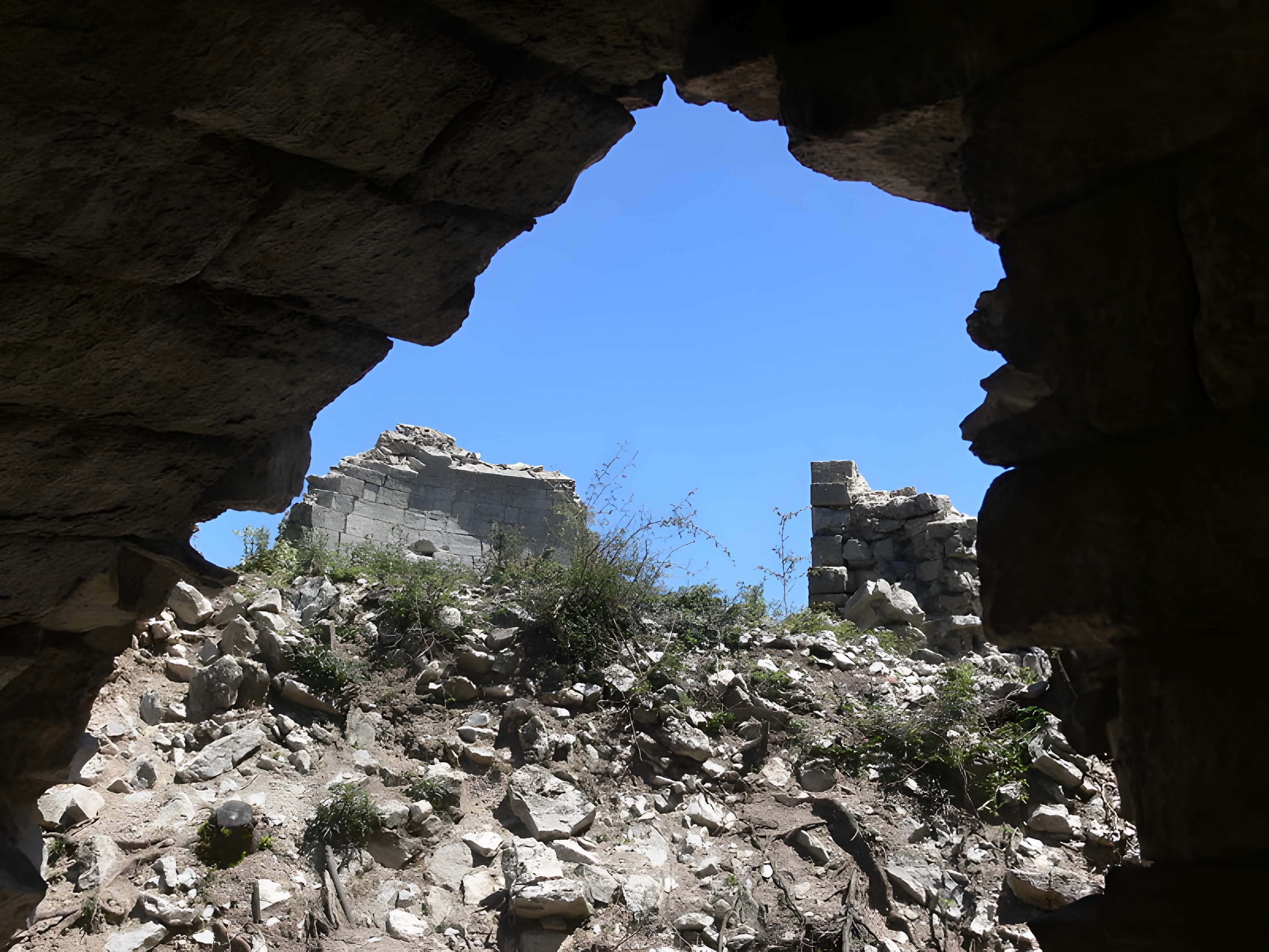 Abbaye de Rompon (restes)