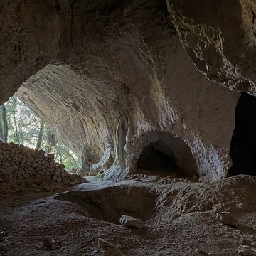 Grotte Huchard ; grotte n1 du Ranc-Pointu