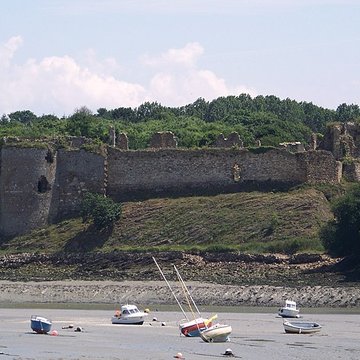 Restes du château du Guildo