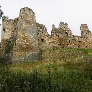 Restes du château du Guildo