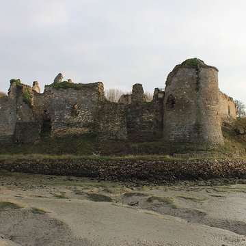Restes du château du Guildo