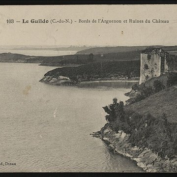 Restes du château du Guildo