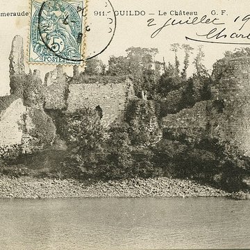 Restes du château du Guildo