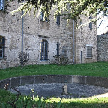 Presbytère ancien château