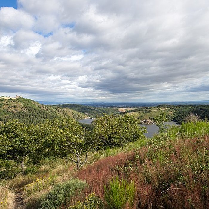 Photo de Château du lac de Grangent