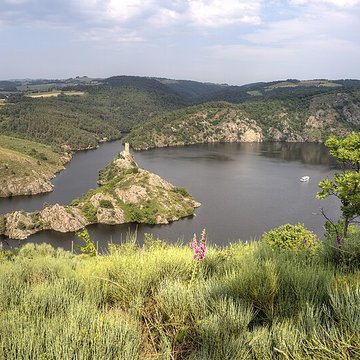 Château du lac de Grangent