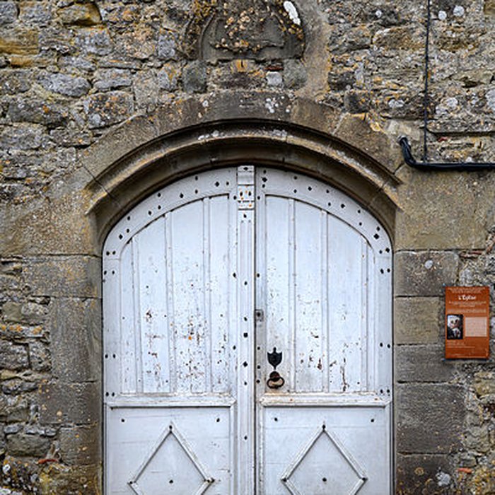 Photo de Ancien prieuré et remparts