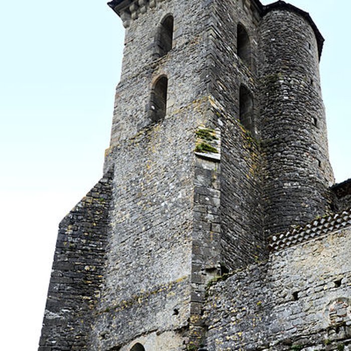 Photo de Ancien prieuré et remparts