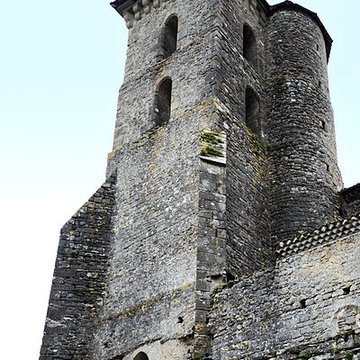 Ancien prieuré et remparts