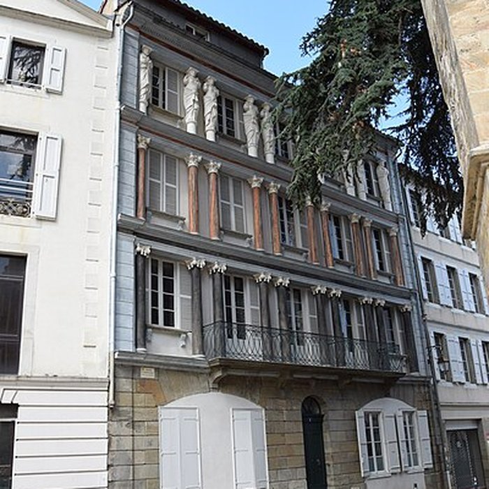 Photo de Immeuble dit maison des Cariatides