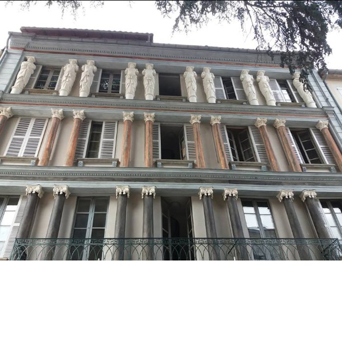 Photo de Immeuble dit maison des Cariatides