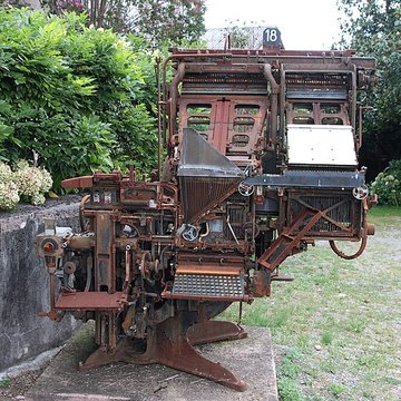Maison natale dAristide Bergès et ancienne papeterie de Prat du Ritou également sur commune de Saint-Lizier