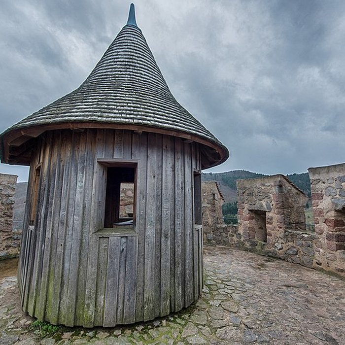 Photo de Château dit Schlossberg et enceinte