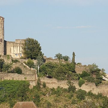 Château dit Schlossberg et enceinte