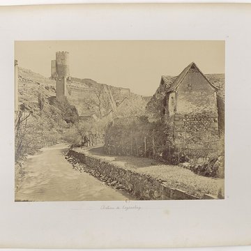 Château dit Schlossberg et enceinte