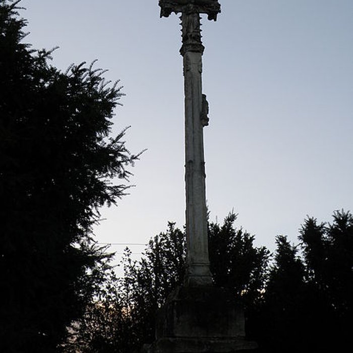 Photo de Croix de chemin dite croix curé