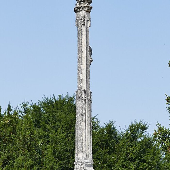 Photo de Croix de chemin dite croix curé