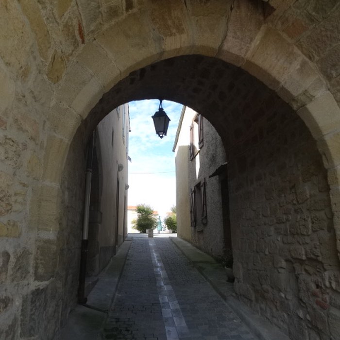 Photo de Porte fortifiée dite de Pépi