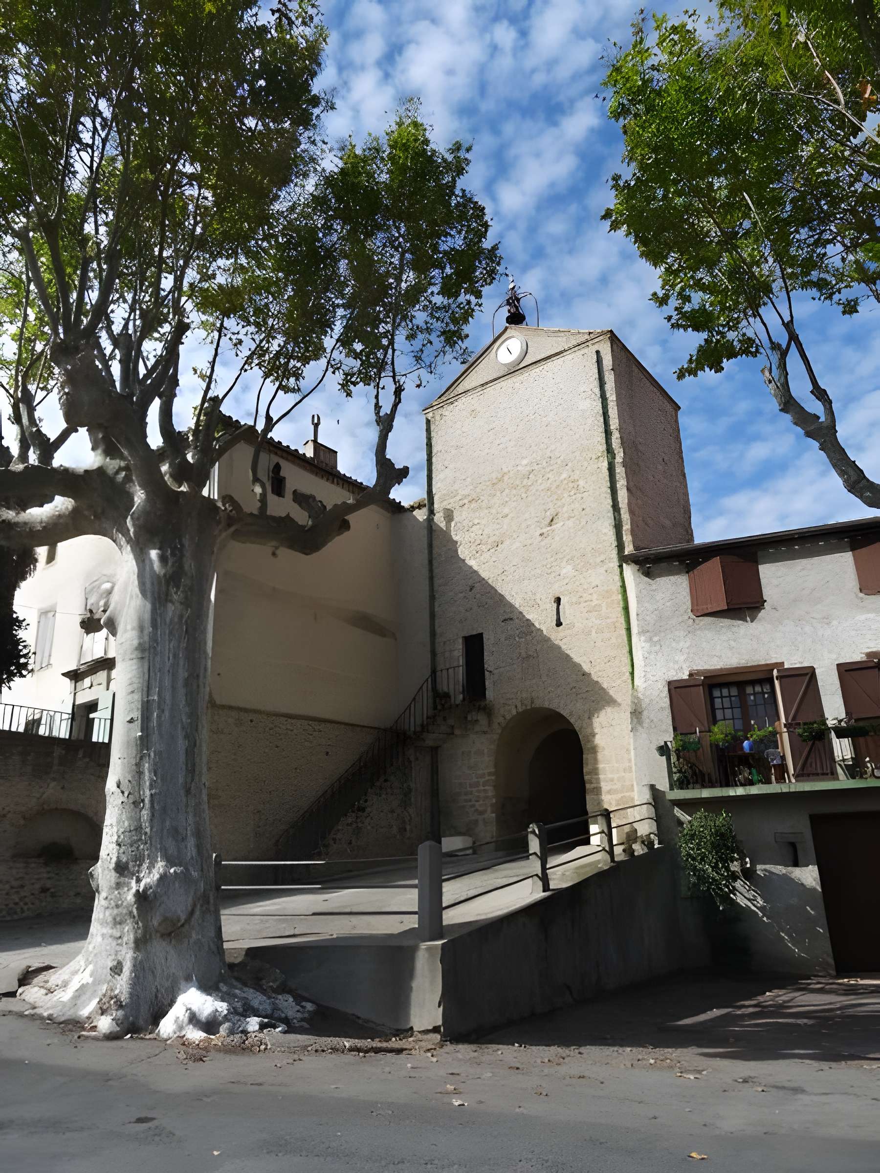 Porte fortifiée dite de Pépi