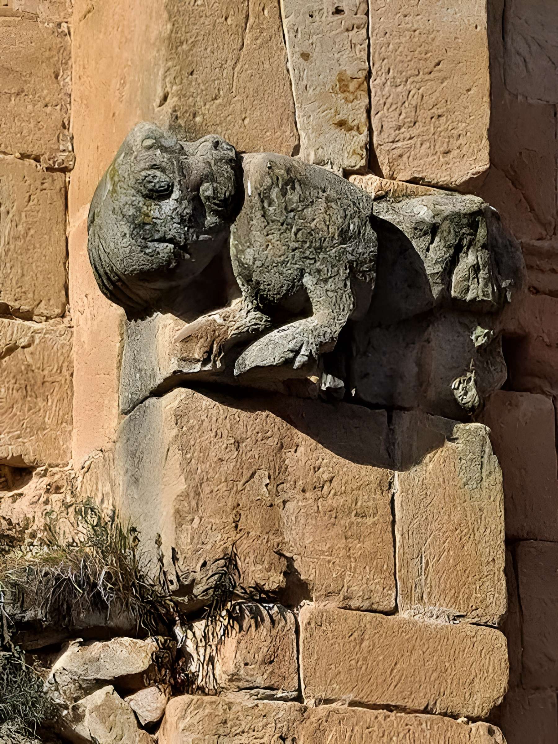 Restes de l'ancienne cathédrale Notre-Dame