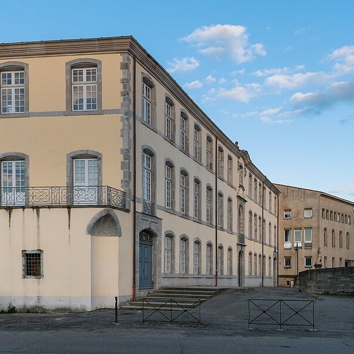 Photo de Ancienne manufacture royale de draps