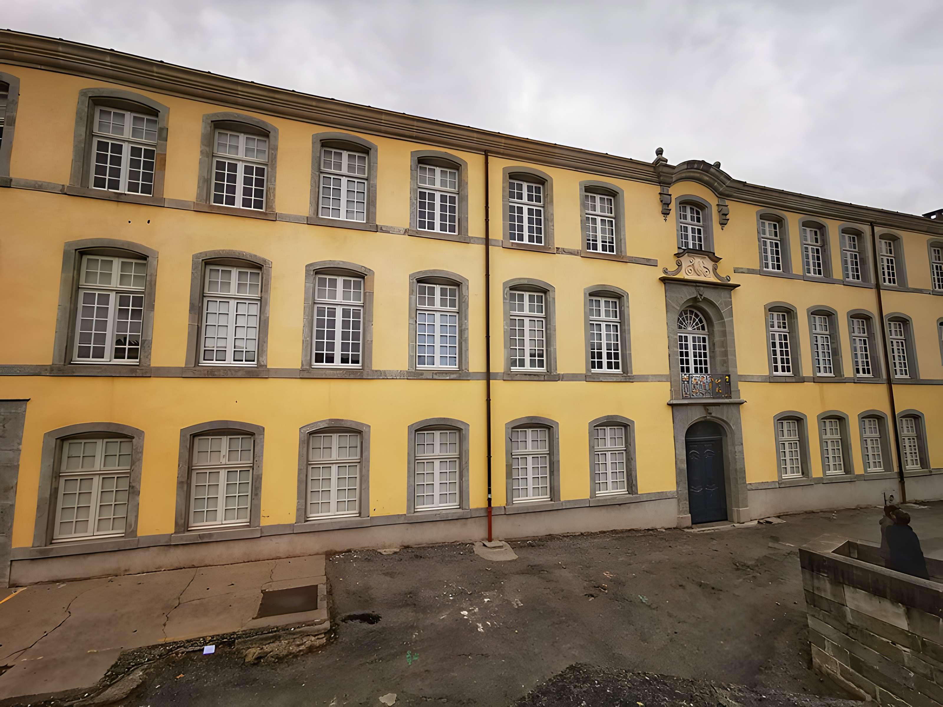 Ancienne manufacture royale de draps