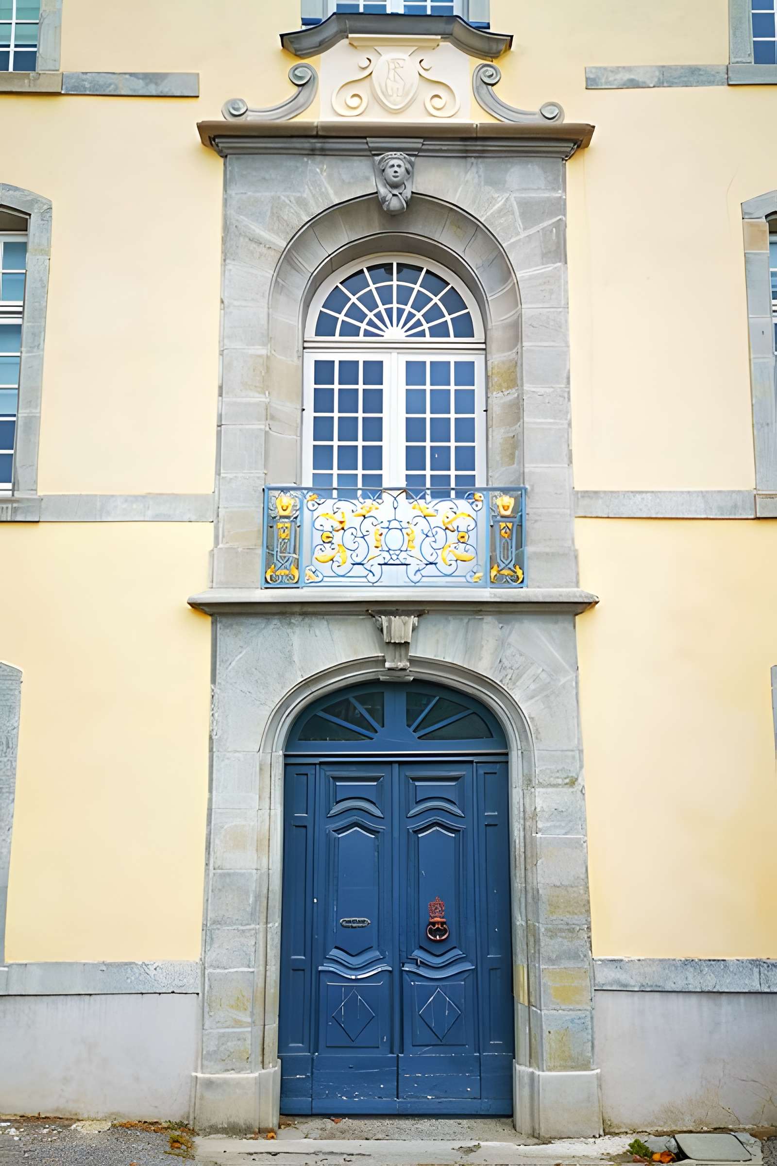 Ancienne manufacture royale de draps