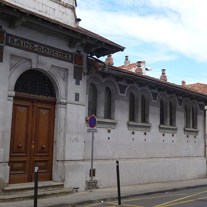 Photo de Anciens bains-douches