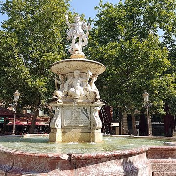 Fontaine monumentale