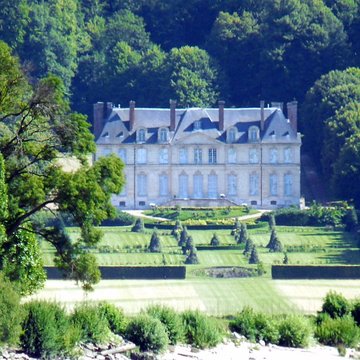 Domaine dYville également sur communes de Barneville-sur-Seine 27 et Mauny 76 
