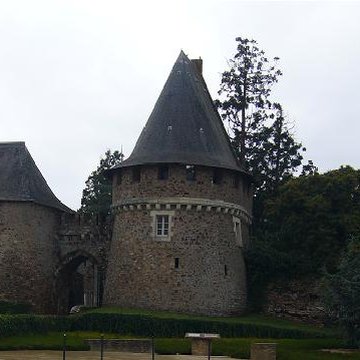 Château et ville close de Champtoceaux