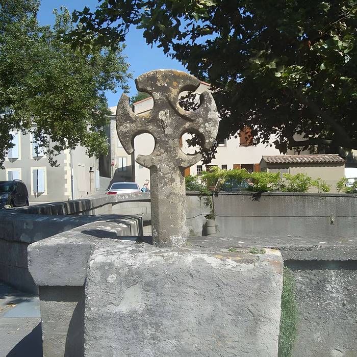 Photo de Croce sul ponte