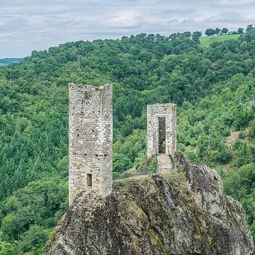 Château Inférieur de Peyrusse-le-Roc