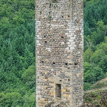 Château Inférieur de Peyrusse-le-Roc