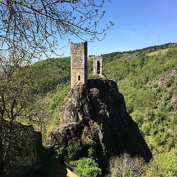 Château Inférieur de Peyrusse-le-Roc
