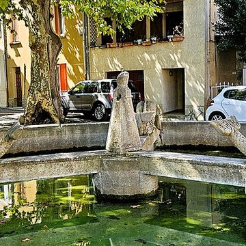 Fontaine monumentale