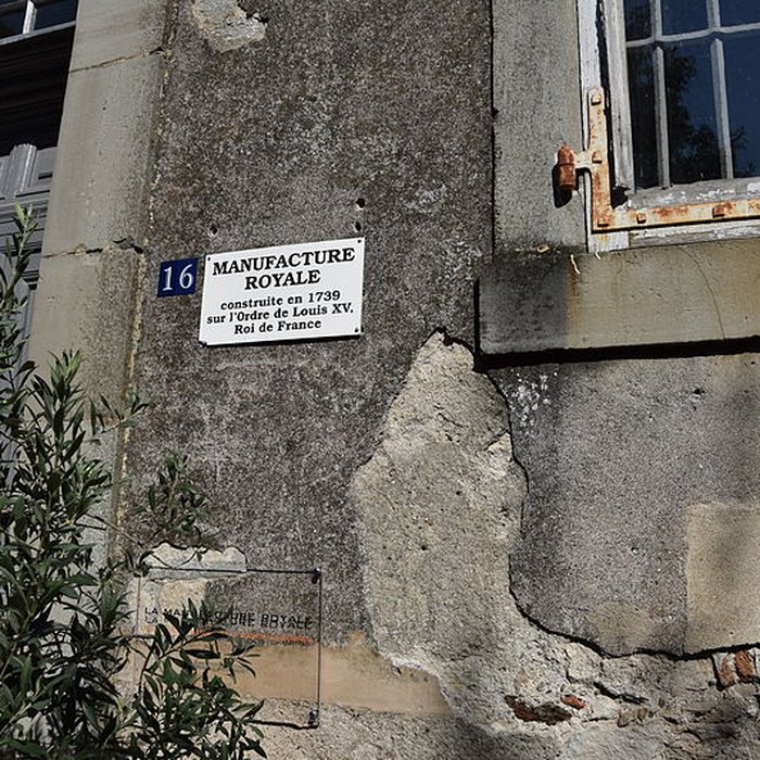 Photo de Ancienne manufacture royale