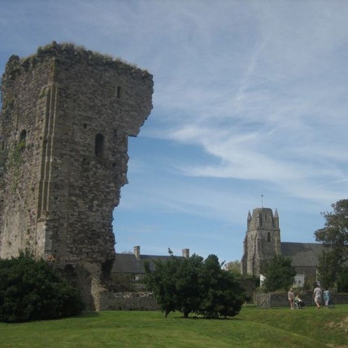 Photo de Château médiéval de Regnéville sur Mer