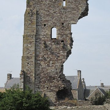 Château médiéval de Regnéville sur Mer
