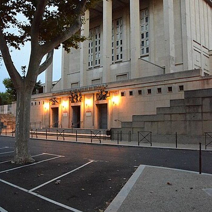 Photo de Palais des Sports, des Arts et du Travail