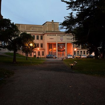 Palais des Sports, des Arts et du Travail