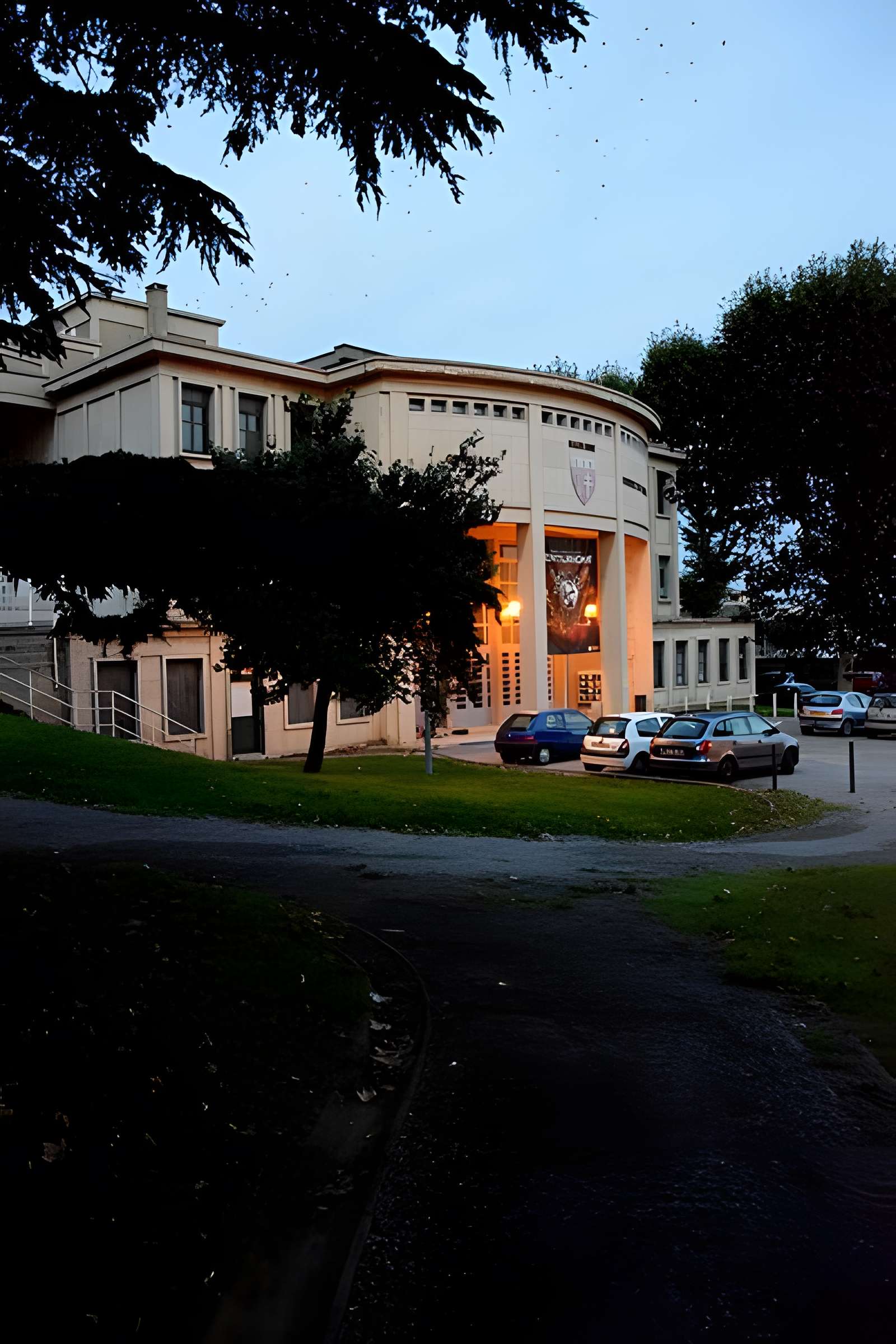 Palais des Sports, des Arts et du Travail