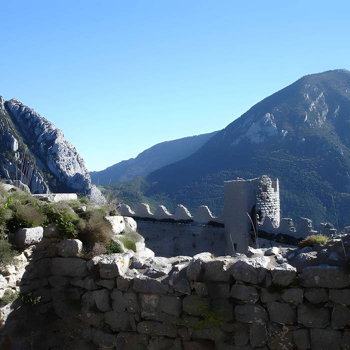 Photo de Ruinen der Burg