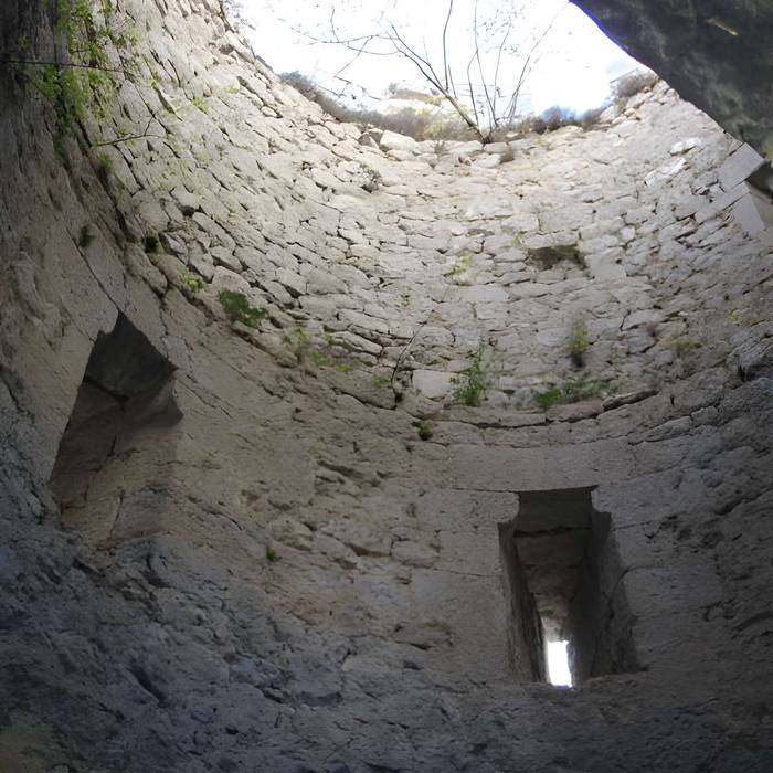 Photo de Ruinen der Burg