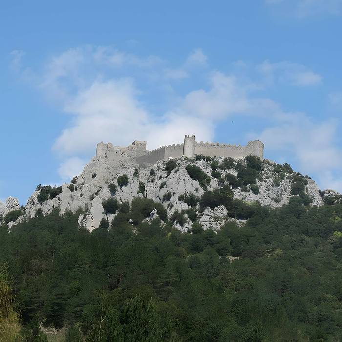 Photo de Ruinen der Burg