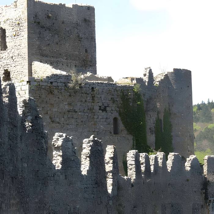 Photo de Ruinen der Burg