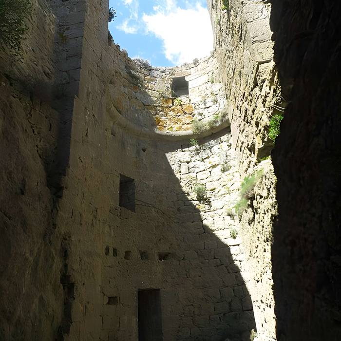 Photo de Ruinen der Burg