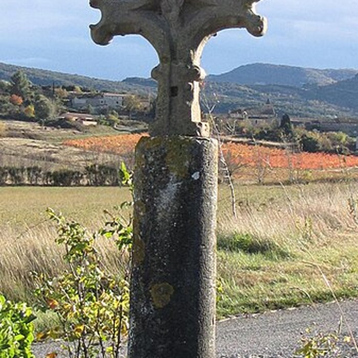 Photo de Croix de chemin en pierre